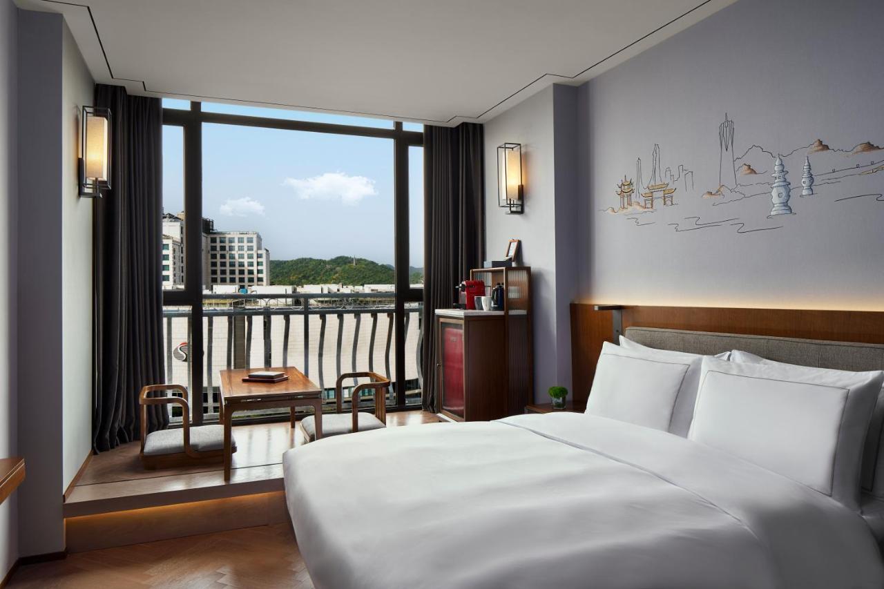 Hangzhou West Lake Milan Hotel - Ten Minutes Walk To The West Lake 외부 사진